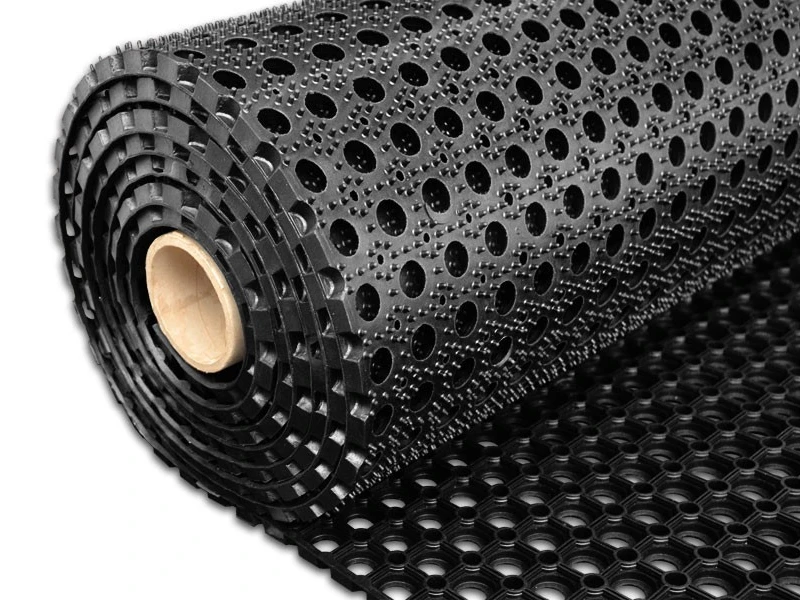 Ringmat open Afmeting: 75x100cm Materiaal: rubber